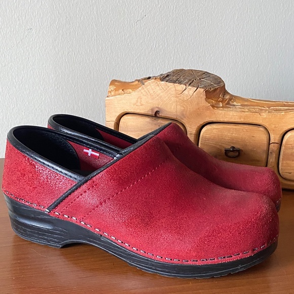Sanita Shoes - Sanita Red Suede Leather Pro Professional Clogs